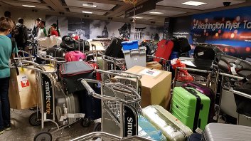All team luggages mess !